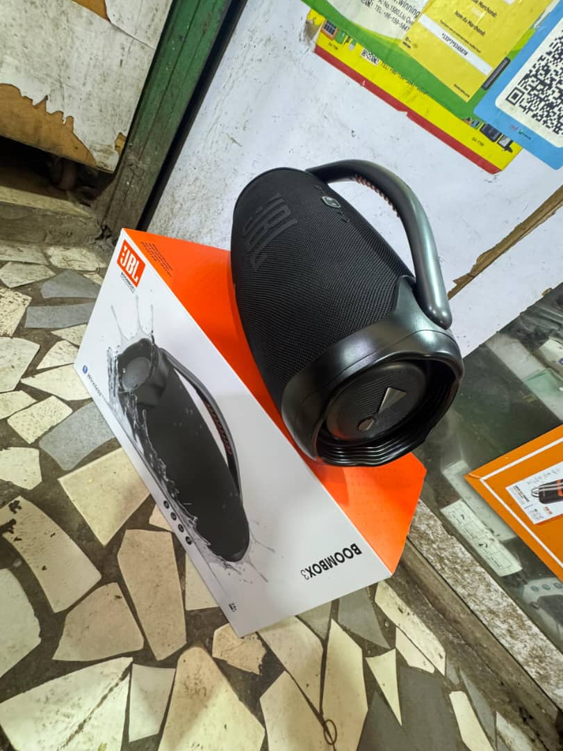 Boonbox JBL original  avec 2 micro 🎤
